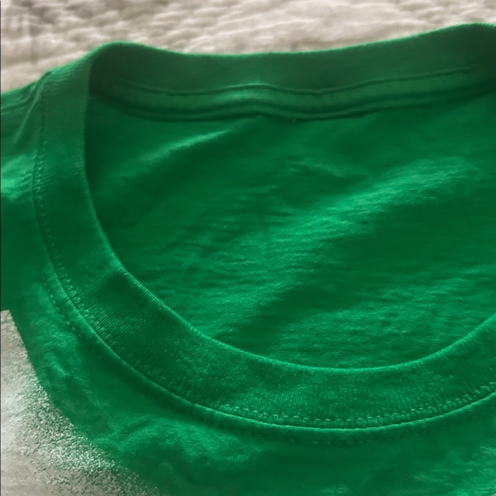 Men's XL Christmas T Shirt has been washed and hung to dry. See all pics... - Picture 4 of 7